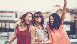 美国彩妆护肤行业复苏，销售额持续上涨！