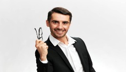 美国零售顶流重启三方卖家入驻！安克子品牌已布局