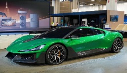 “星空计划” CES 大秀！高端新能源市场掀起新浪潮